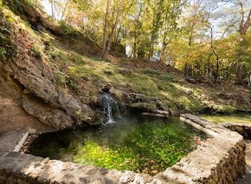 arkansas/ouachita-national-forest/attraction/arlington-lawn