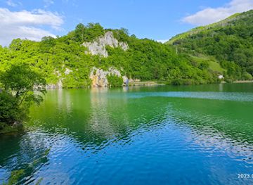bosnia-and-herzegovina/jajce/attraction/mostic-malo-plivsko-jezero