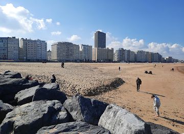 belgium/ostend-beach/attraction/westelijke-strekdam