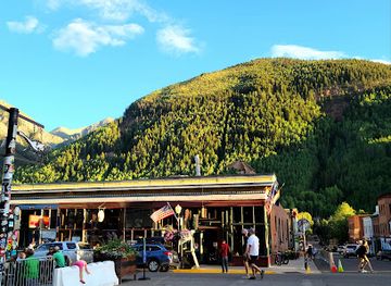 colorado/telluride/attraction/alpine-chapel