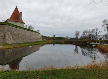 estonia/saaremaa-island/attraction/kuressaare-ruutelkonna-hoone