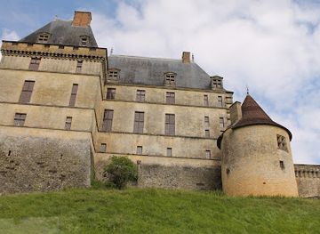 france/dordogne/attraction/castle-of-biron