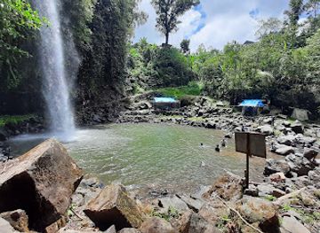 indonesia/south-sulawesi/attraction/air-terjun-ketemu-jodoh