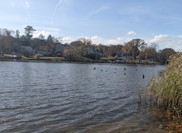 maryland/sandy-point-state-park/attraction/beachwood-park