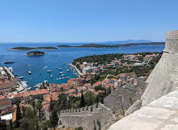 Path to Spanish Fortress