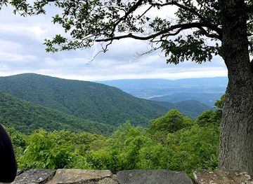 virginia/southern-virginia/attraction/crescent-rock-overlook