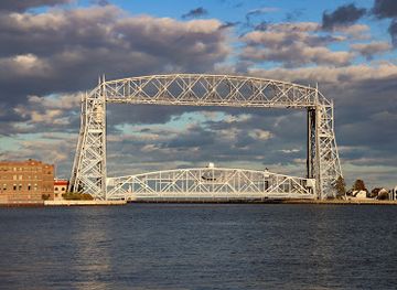 minnesota/superior-national-forest/attraction/aerial-lift-bridge