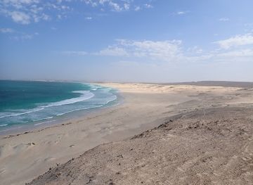 cabo-verde/maio/attraction/chaves-beach