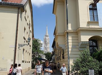 hungary/central-hungary/attraction/hospital-in-the-rock