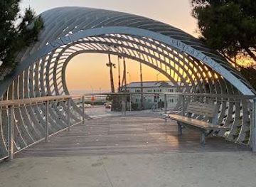 california/santa-monica/attraction/tongva-park