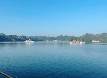 vietnam/ha-long/tuan-chau-island/attraction/tuan-chau-bay-view-beach