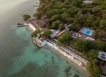 colombia/cartagena/attraction/bora-bora-beach-club-hotel