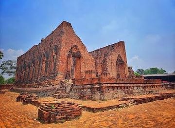 thailand/ayutthaya/attraction/wat-kudi-dao