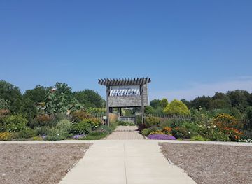 illinois/champaign/attraction/university-of-illinois-arboretum