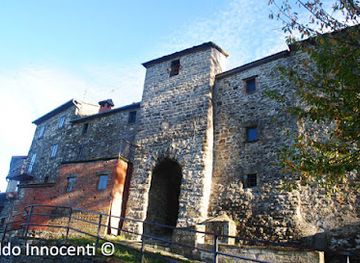 italy/casentino/attraction/castello-di-sarna