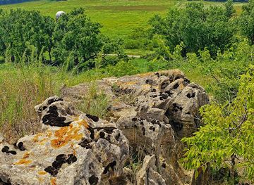 wisconsin/kickapoo-valley/attraction/hogback-prairie-state-natural-area