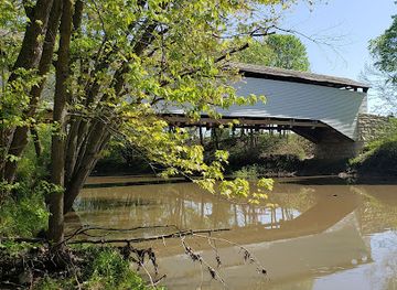 missouri/northeast-missouri/attraction/locust-creek-covered-bridge-state-historic-site