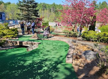 new-hampshire/lakes-region/attraction/chuckster-s