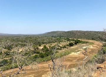 south-africa/hluhluwe-imfolozi-park/attraction/mndindini-trails-camp