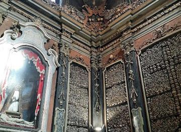 italy/milan/attraction/santuario-di-san-bernardino-alle-ossa