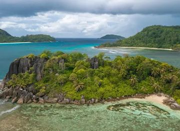 seychelles/beau-vallon/attraction/snorkeling-in-therese