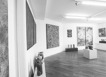 switzerland/zurich/attraction/galerie-am-lindenhof