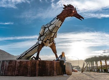california/colorado-desert/attraction/big-metal-roadrunner-art-in-public-places