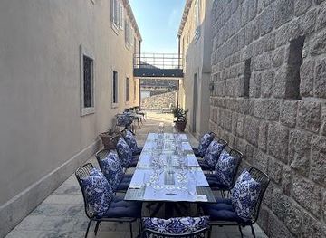 croatia/makarska/attraction/saints-hills-winery-guest-house