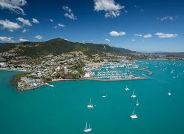 australia/airlie-beach/attraction/coral-sea-marina