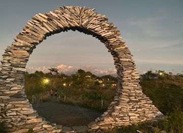 philippines/central-luzon/attraction/valle-vista-hills