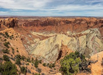 utah/san-rafael-swell/attraction/upheaval-dome