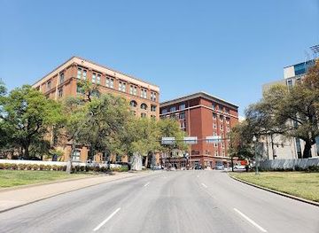 texas/dallas/attraction/dealey-plaza