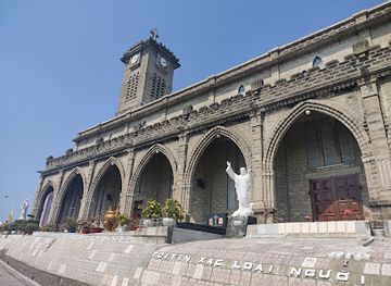 vietnam/nha-trang/nha-trang-cathedral/attraction/nha-tho-nui