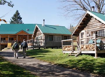 maine/moosehead-lake/attraction/amc-lyford-lodge-cabins