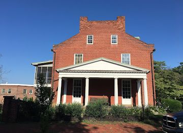 maryland/rocky-gap-state-park/attraction/gilchrist-gallery