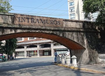 philippines/manila/intramuros/attraction/manila-city-hall-underpass