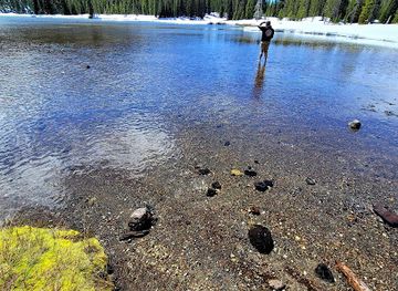 oregon/cascade-lakes-scenic-byway/attraction/devil-s-lake-pullover