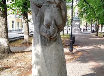 ukraine/poltava-region/attraction/aleya-hoholivskykh-heroyiv