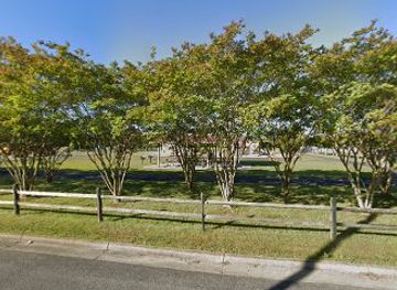 virginia/great-dismal-swamp-national-wildlife-refuge/attraction/cedar-crossing-park