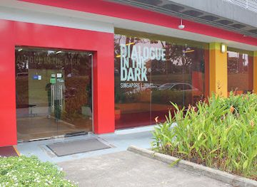 singapore/pulau-semakau/attraction/dialogue-in-the-dark-singapore