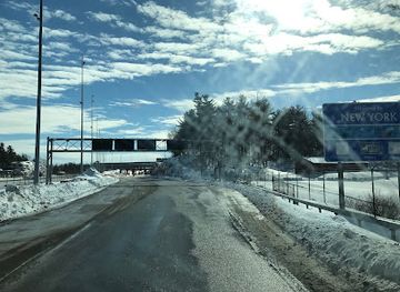 new-york/thousand-islands/attraction/welcome-to-new-york-sign-wellesley-island