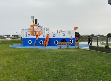 portugal/peniche/attraction/parque-da-avenida