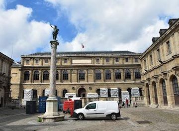 france/paris/attraction/ecole-nationale-superieure-des-beaux-arts
