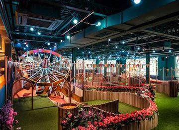 united-kingdom/windsor/attraction/swingers-west-end