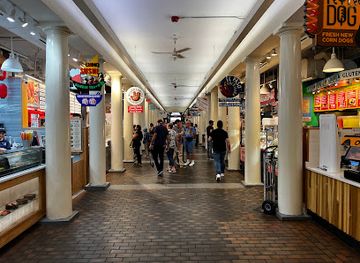 Faneuil Hall Marketplace