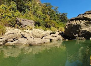 bangladesh/bandarban-hill-tracts/attraction/lungthauci-parad-bandarban