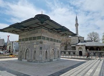 turkiye/istanbul/attraction/tophane-fountain