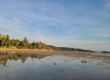 thailand/koh-phangan/attraction/hin-kong-beach