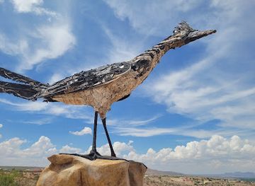 new-mexico/southeast-new-mexico/attraction/recycled-roadrunner-sculpture