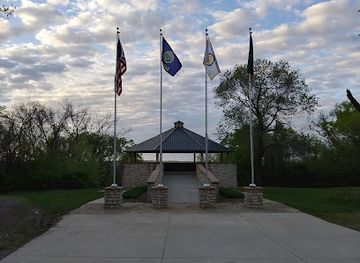 kansas/kansas-city/attraction/quindaro-ruins-overlook-structure